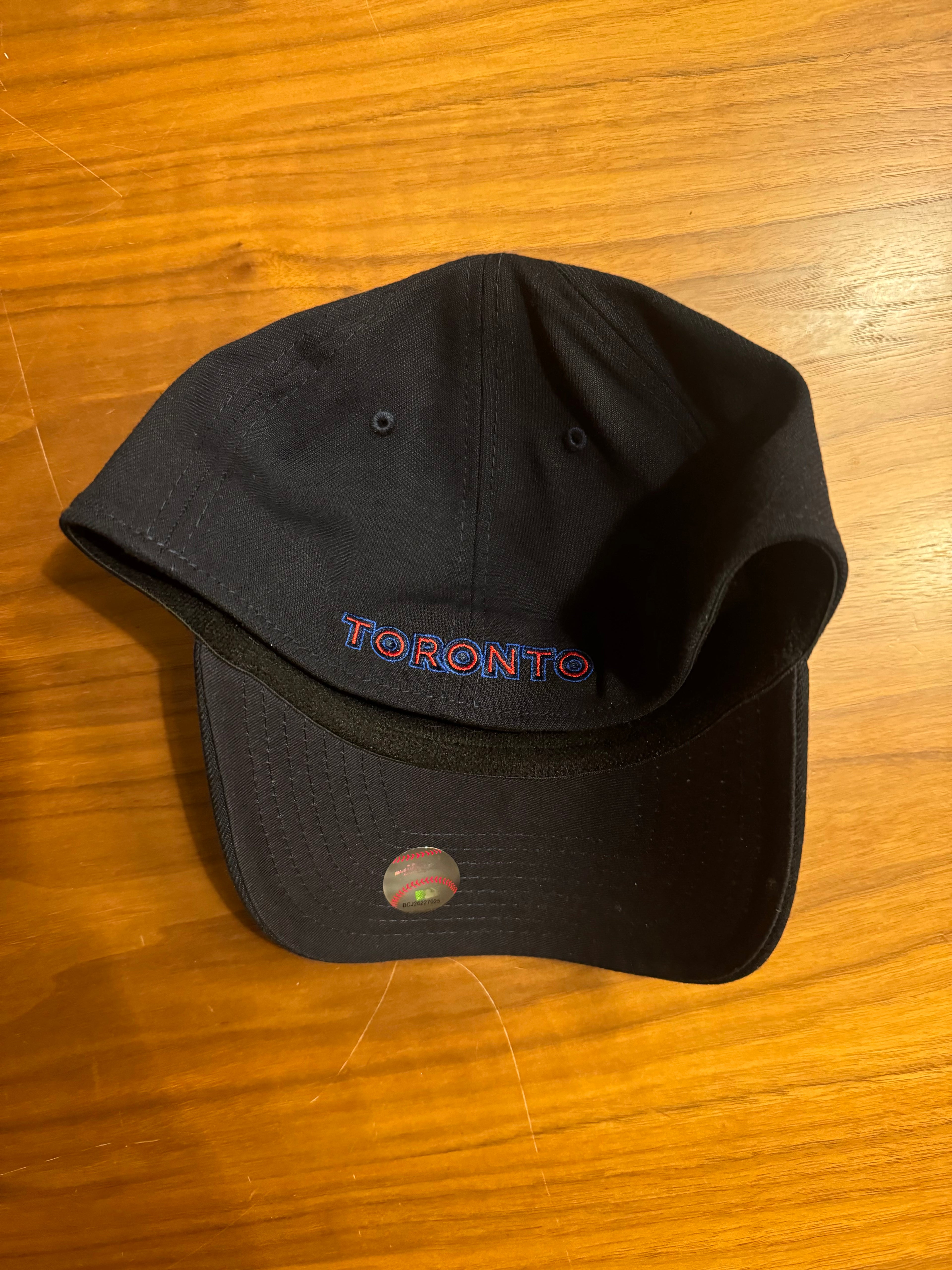 Toronto Blue Jays New Era 39THIRTY Fitted Hat