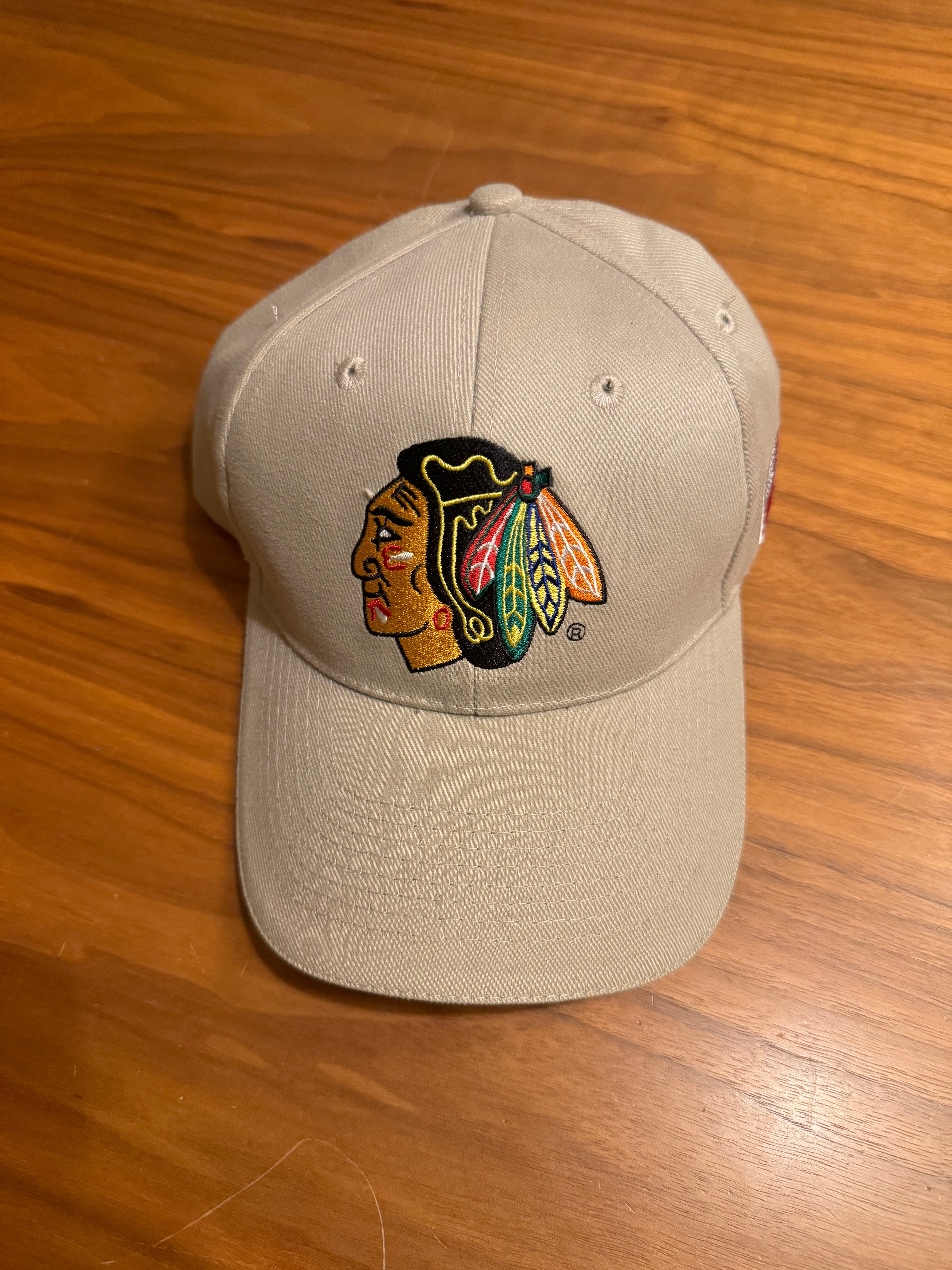 Chicago Blackhawks American flag strapback