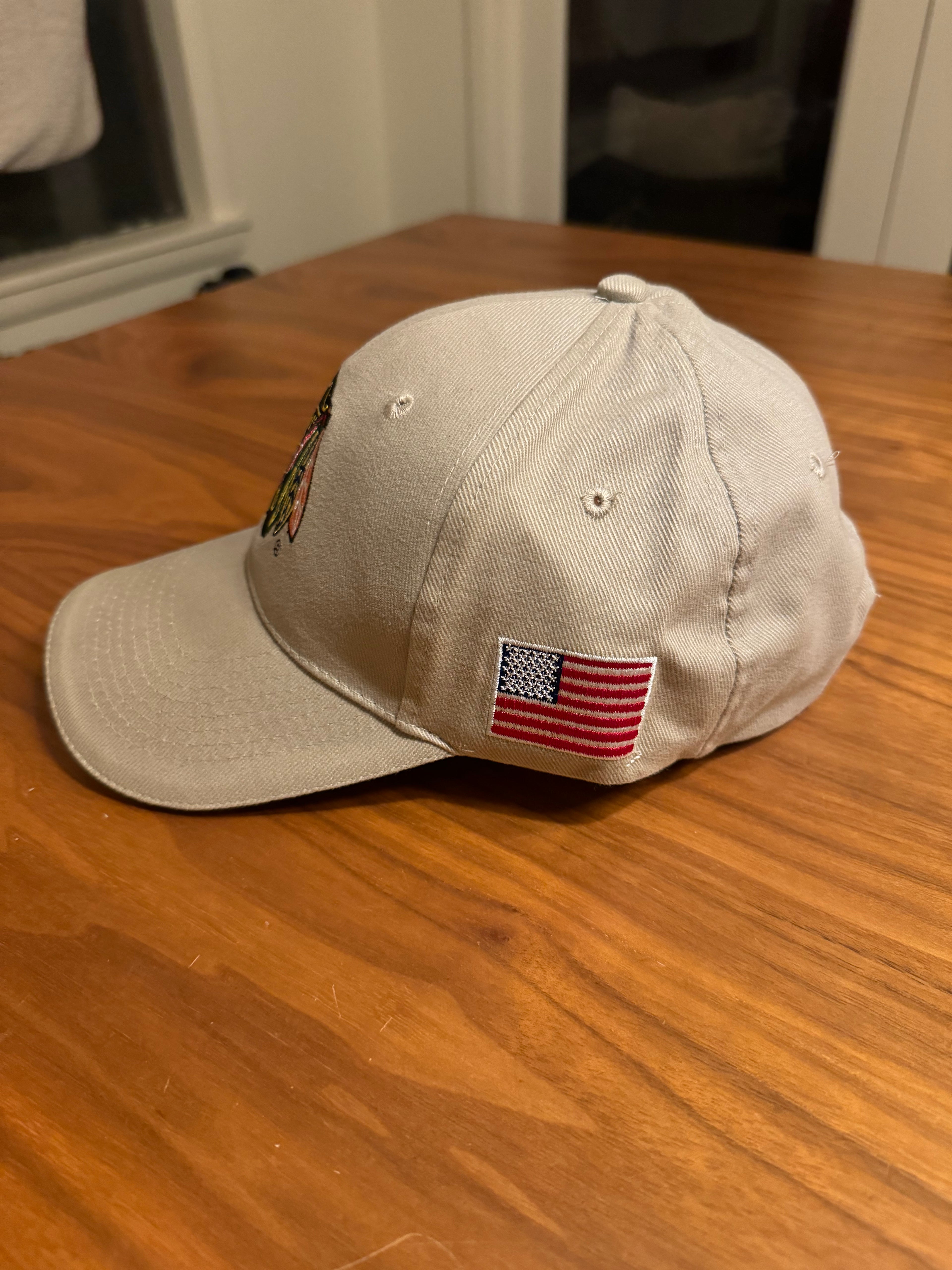 Chicago Blackhawks American flag strapback